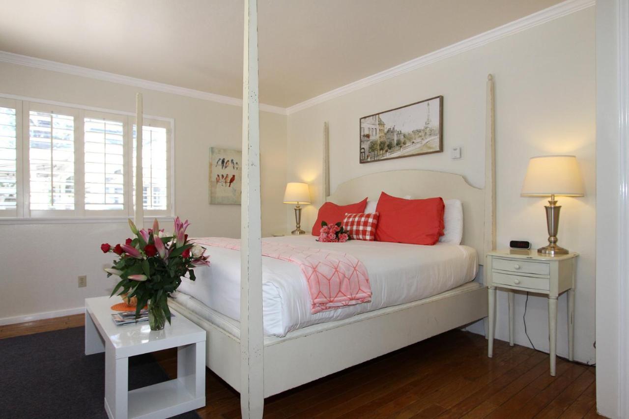 Lamp Lighter Inn And Sunset Suites Carmel-by-the-Sea Eksteriør billede