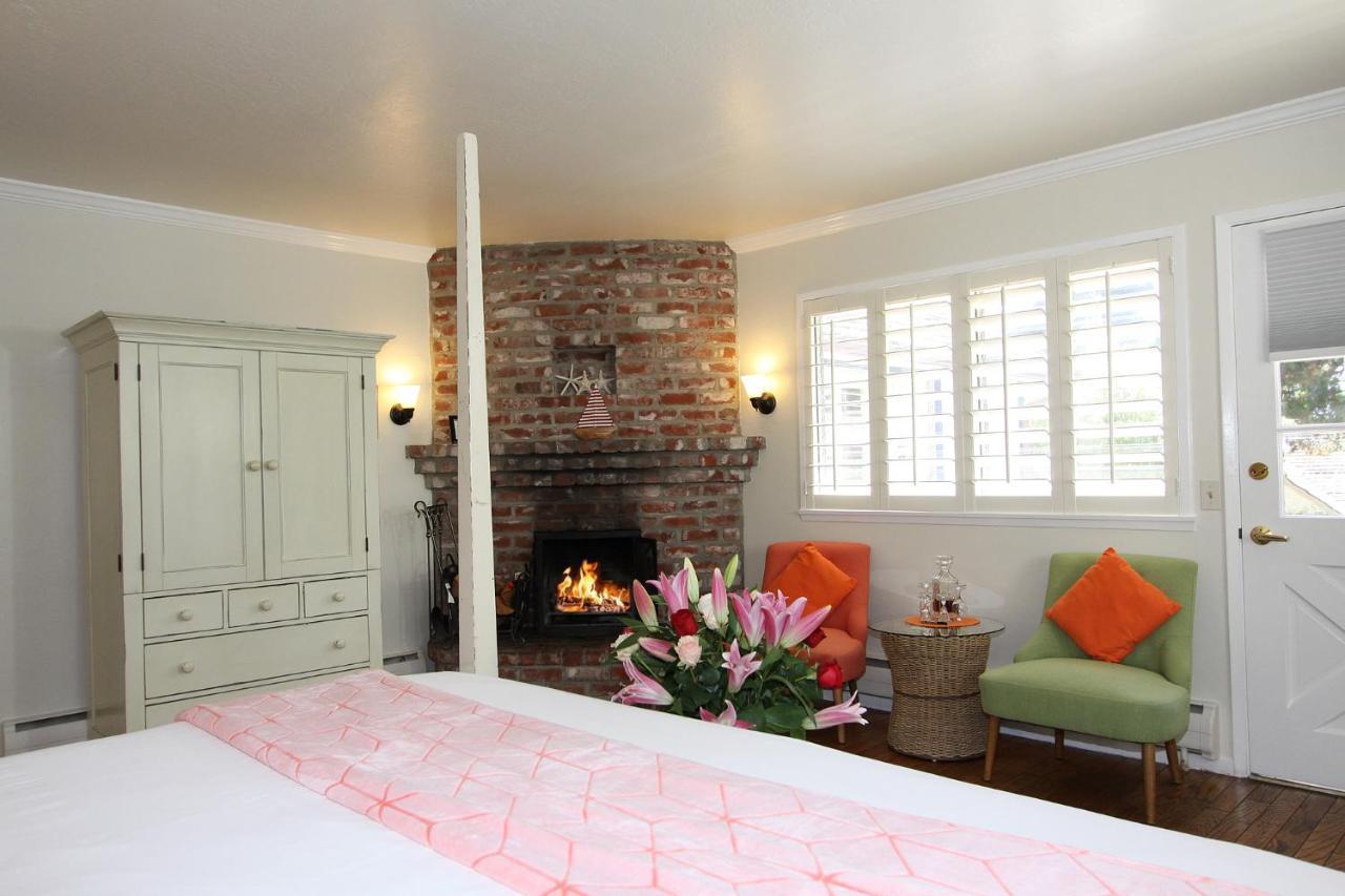 Lamp Lighter Inn And Sunset Suites Carmel-by-the-Sea Eksteriør billede